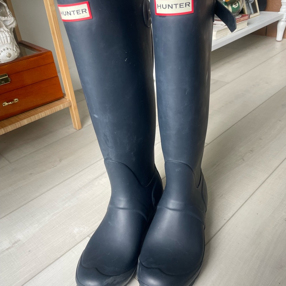 Hunter Navy Rain Boots